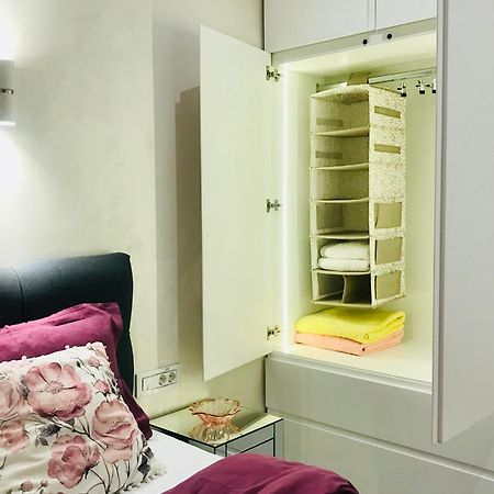 Lirra Luxe - Central Belgrade Apartments エクステリア 写真