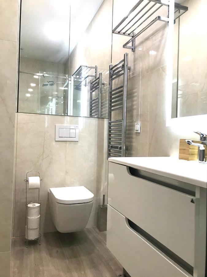Lirra Luxe - Central Belgrade Apartments エクステリア 写真